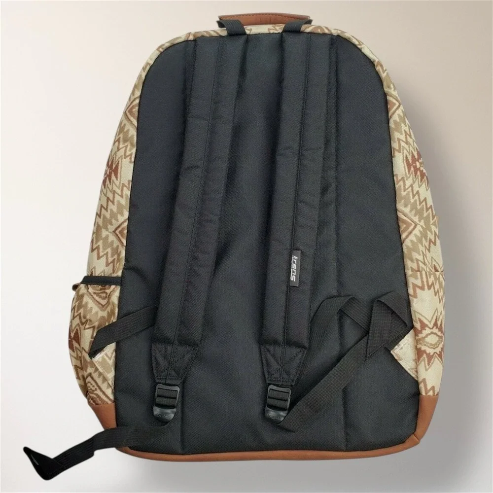 Trans by JanSport Dakota 18